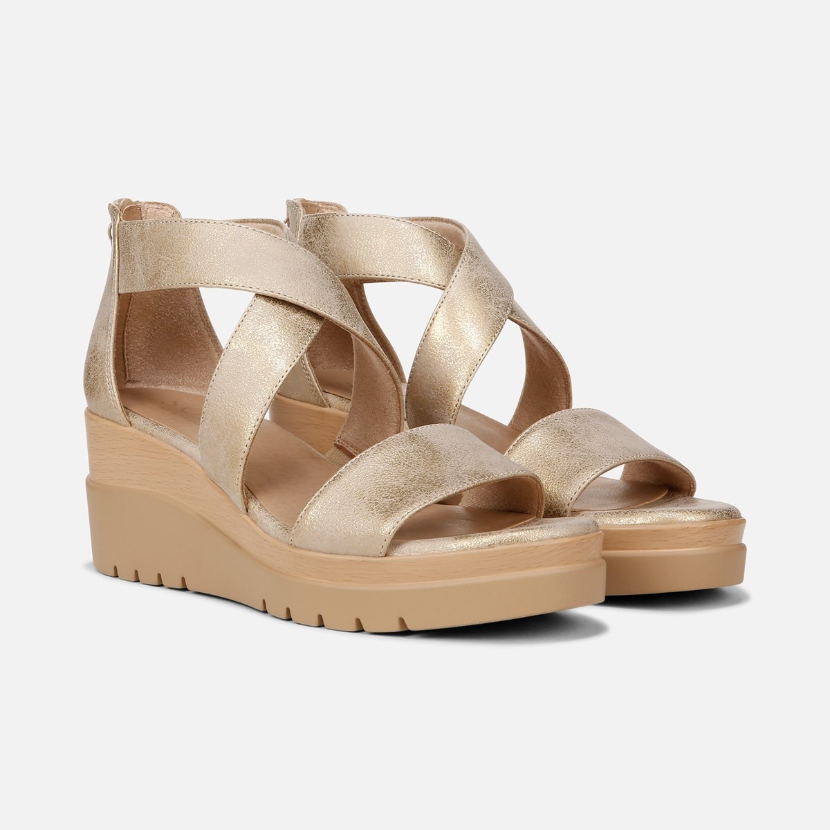 Natural soul kaila deals wedge sandal