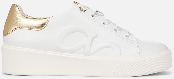 Naturalizer on sale morrison sneaker