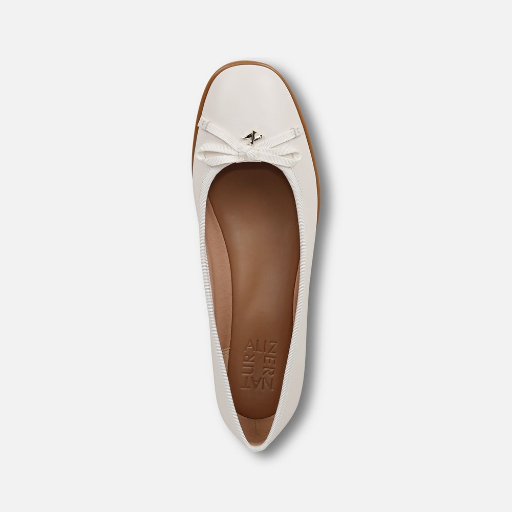 Naturalizer grace ballet on sale flats