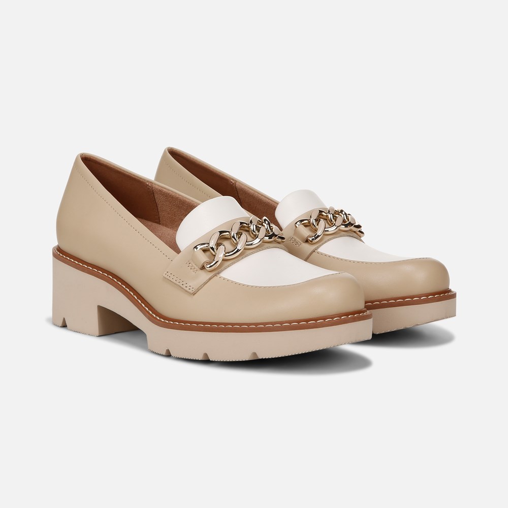 Naturalizer Desi Loafer | Womens Flats