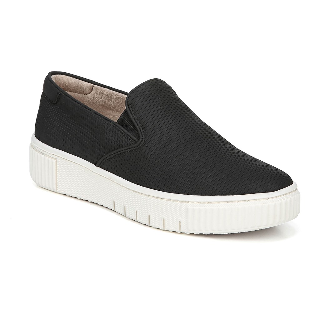 naturalizer zola slip on sneaker