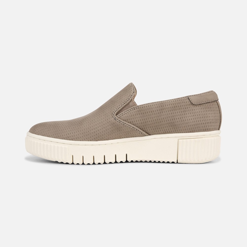 Naturalizer slip ons sale