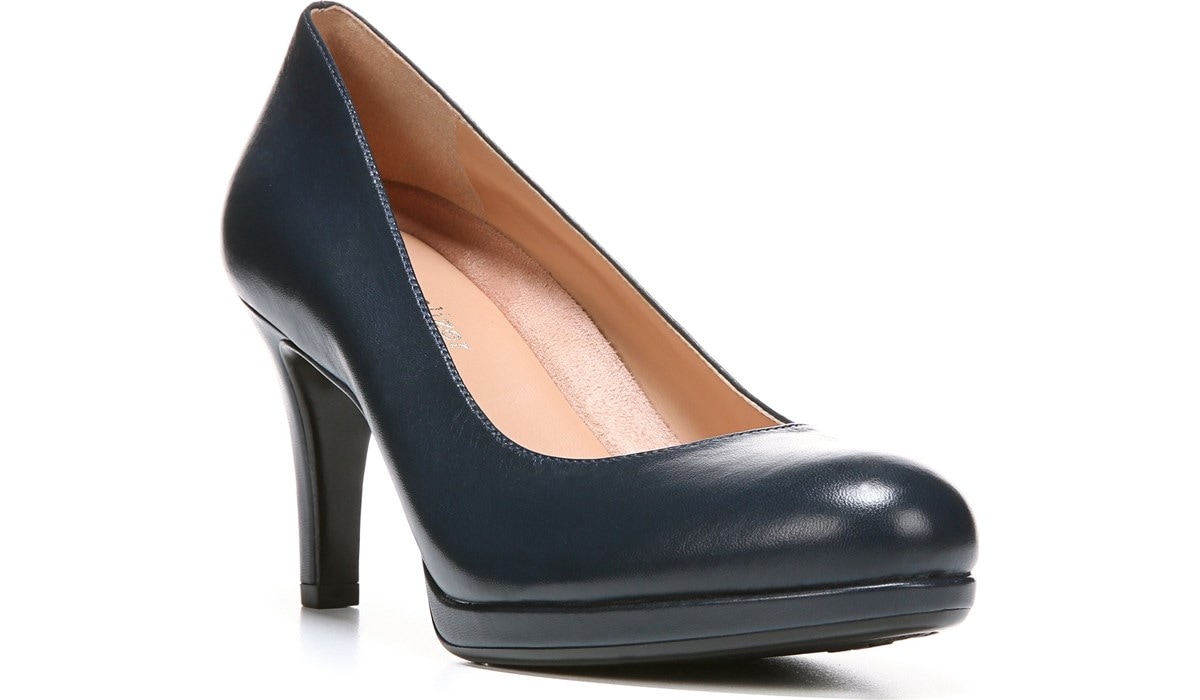 Macys naturalizer michelle store pumps