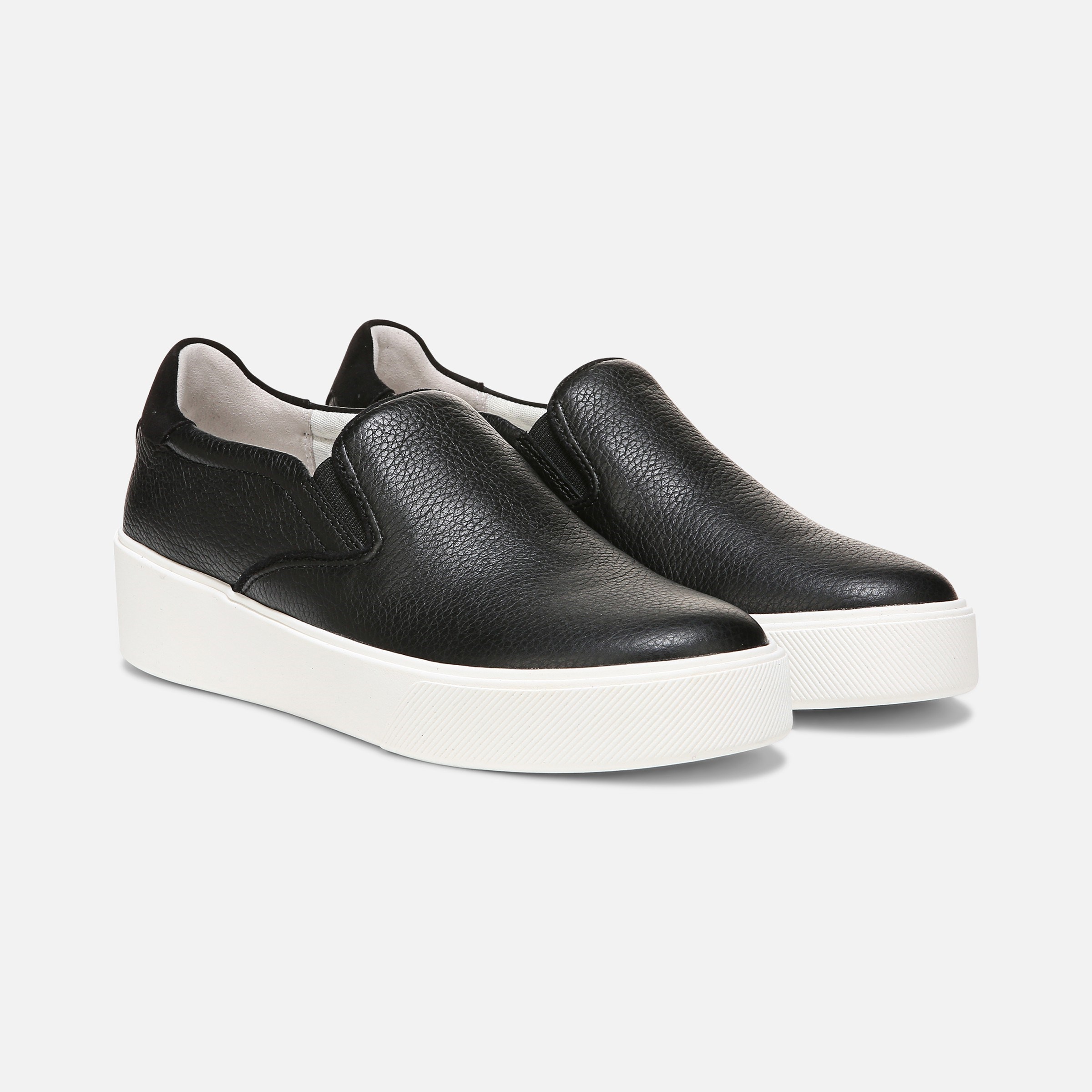 Naturalizer slip on deals sneakers black