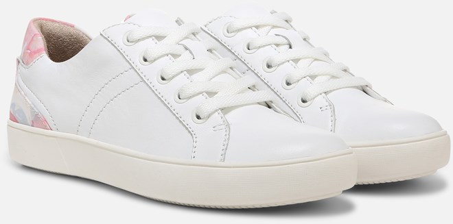 Naturalizer morrison sale white leather